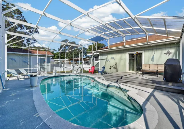 Photo 3 of Single family home for sale at 115 San Robar Dr, Daytona Beach, FL 32117 | MLS# V4951693 | Listing updated on 2026-10-21