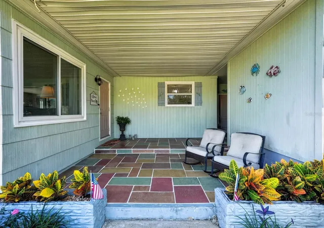 Photo 4 of Single family home for sale at 115 San Robar Dr, Daytona Beach, FL 32117 | MLS# V4951693 | Listing updated on 2026-10-21