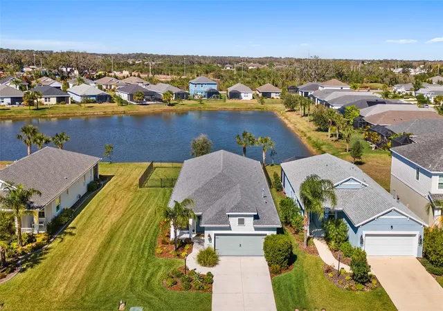 Photo 2 of Single family home for sale at 10934 Sand Pine Ln, Parrish, FL 34219 | MLS# A4708813 | Listing updated on 2026-10-09