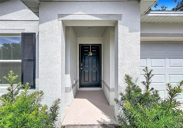 Photo 4 of Single family home for sale at 50 Bay Rd, Ocklawaha, FL 32179 | MLS# G5118774 | Listing updated on 2026-10-22