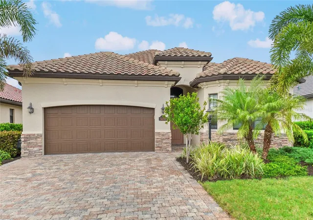Photo 3 of Single family home for sale at 5634 Cheech Glen, Bradenton, FL 34211 | MLS# A4708817 | Listing updated on 2026-10-09