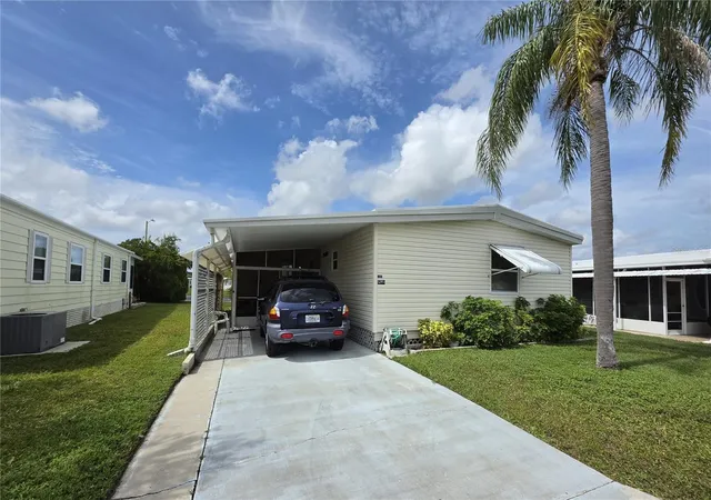 Manufactured home for sale at 5293 Poinciana Cir, NEW PORT RICHEY, FL 34653 | MLS# W7890166