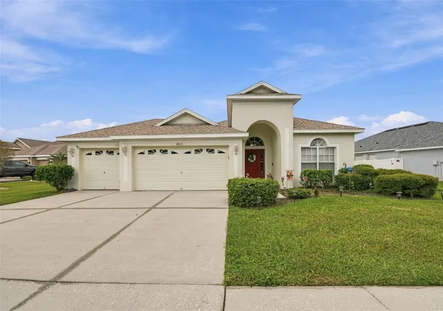 Photo 1 of Single family home for sale at 10915 Australian Pine Dr, Riverview, FL 33579 | MLS# TB8555849 | Listing updated on 2026-10-12