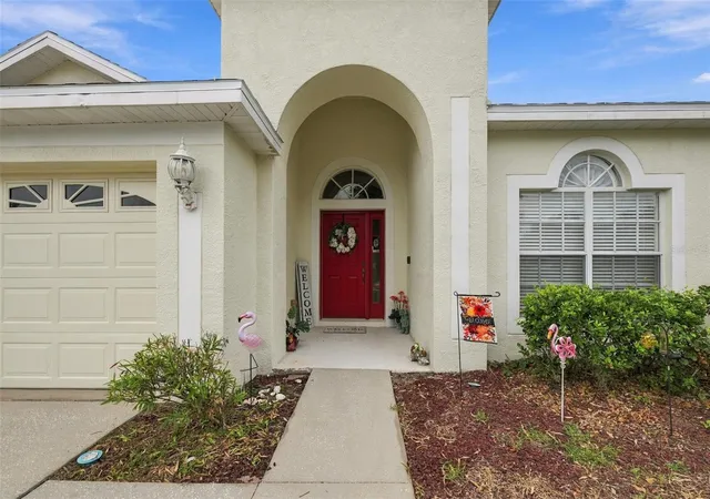 Photo 4 of Single family home for sale at 10915 Australian Pine Dr, Riverview, FL 33579 | MLS# TB8555849 | Listing updated on 2026-10-12