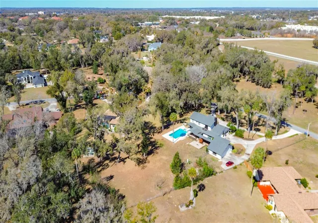 Photo 3 of Single family home for sale at 3575 SW 24th Avenue Rd, Ocala, FL 34471 | MLS# W7890167 | Listing updated on 2026-10-08