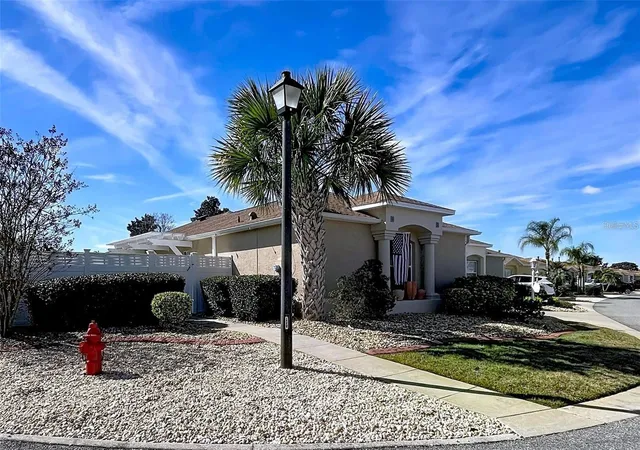Photo 3 of House for sale at 388 Bradley Ter, The Villages, FL 32162 | MLS# OM733625 | Listing updated on 2026-10-09