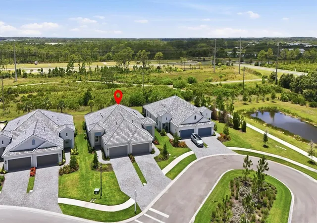 Photo 1 of House for sale at 2321 Blue Mahoe Ln, Sarasota, FL 34240 | MLS# A4708823 | Listing updated on 2026-10-10