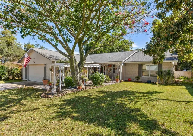 Photo 1 of Single family home for sale at 623 Green Meadow Ave, Maitland, FL 32751 | MLS# O6448059 | Listing updated on 2026-10-08