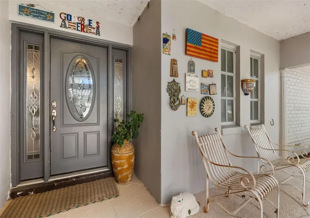 Photo 3 of Single family home for sale at 623 Green Meadow Ave, Maitland, FL 32751 | MLS# O6448059 | Listing updated on 2026-10-08