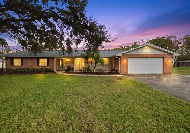 Photo 2 of Single family home for sale at 17501 Lakeshore Rd, Land O' Lakes, FL 33558 | MLS# TB8555861 | Listing updated on 2026-10-20