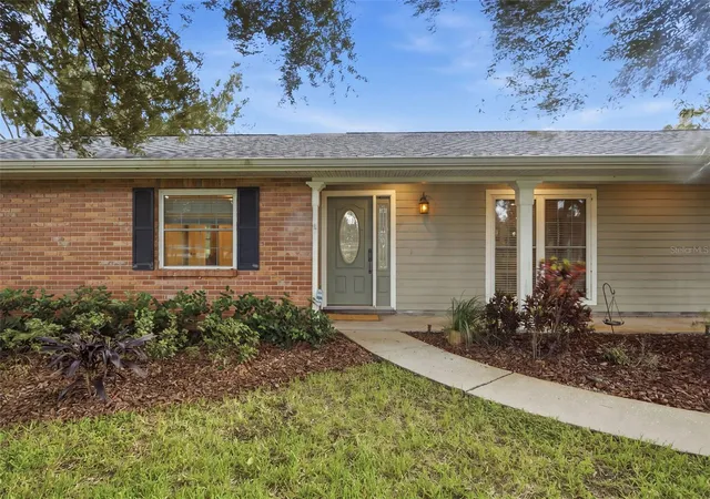 Photo 3 of Single family home for sale at 17501 Lakeshore Rd, Land O' Lakes, FL 33558 | MLS# TB8555861 | Listing updated on 2026-10-20