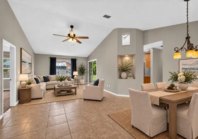 Photo 2 of Single family home for sale at 39 Fischer Ln, Palm Coast, FL 32137 | MLS# FC321985 | Listing updated on 2026-10-08