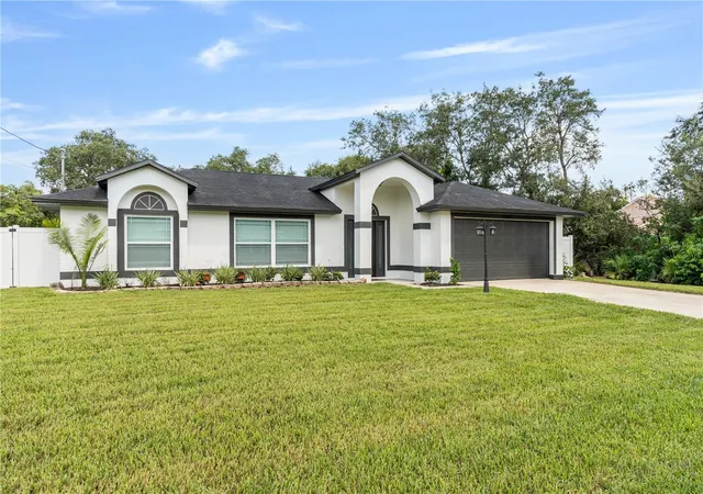 Photo 3 of Single family home for sale at 2685 Groveland Ave, Deltona, FL 32725 | MLS# O6448067 | Listing updated on 2026-10-08
