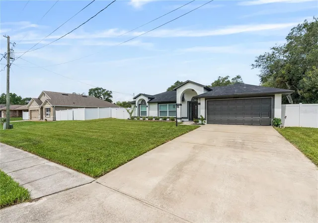 Photo 4 of Single family home for sale at 2685 Groveland Ave, Deltona, FL 32725 | MLS# O6448067 | Listing updated on 2026-10-08
