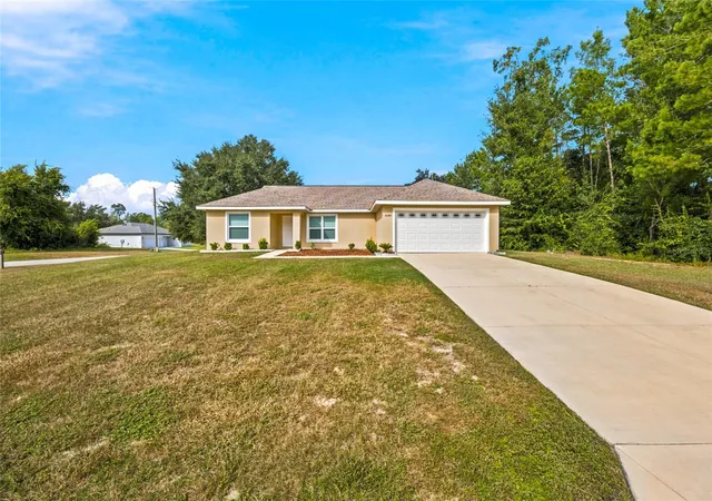 Photo 2 of Single family home for sale at 16342 Sw 23rd Court Rd, Ocala, FL 34473 | MLS# OM733631 | Listing updated on 2026-10-08