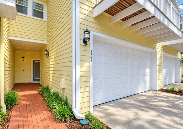 Photo 1 of Single family home for sale at 828 Lumsden Reserve Dr, Brandon, FL 33511 | MLS# TB8555877 | Listing updated on 2026-10-08