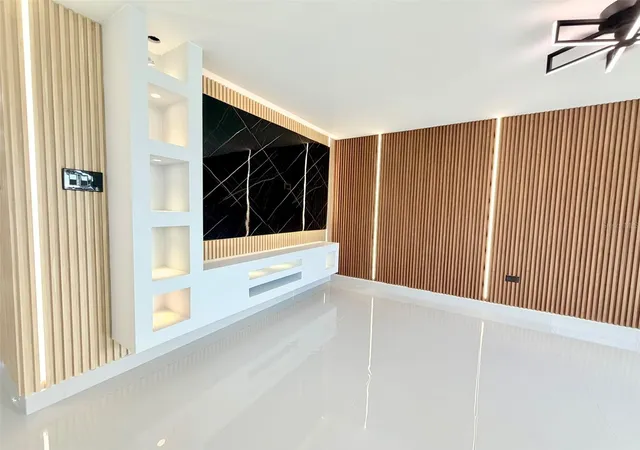 Photo 2 of Single family home for sale at 5 Urb José Severo Quiñones, Carolina, PR 00985 | MLS# PR9124811 | Listing updated on 2026-10-08