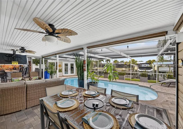 Photo 4 of Single family home for sale at 6510 Solitaire Palm Way, Apollo Beach, FL 33572 | MLS# TB8555886 | Listing updated on 2026-10-09