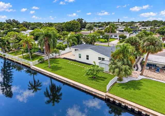 Photo 3 of Single family home for sale at 223 94th Avenue NE, Saint Petersburg, FL 33702 | MLS# TB8555894 | Listing updated on 2026-10-17