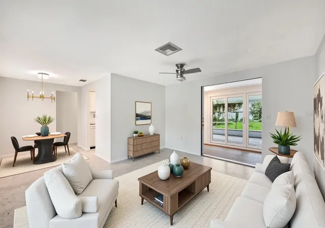 Photo 4 of Single family home for sale at 2610 Regatta Dr, Sarasota, FL 34231 | MLS# A4708836 | Listing updated on 2026-10-09