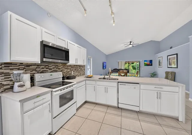 Photo 2 of Single family home for sale at 2957 Birmingham Blvd, Orlando, FL 32829 | MLS# O6448084 | Listing updated on 2026-10-08