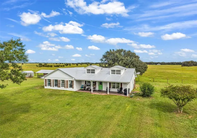 Single family home for sale at 3682 NW Limestone Hts St, ARCADIA, FL 34266 | MLS# C7531697