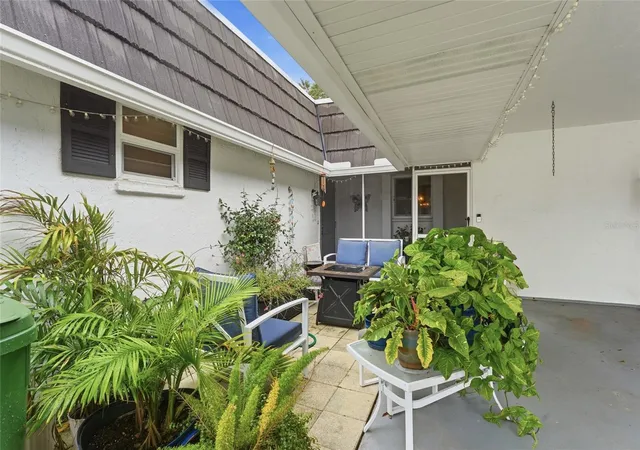 Listing Photo 3 - Condo for sale in building located at 3964 Ashwood Ln, SARASOTA, FL 34232 - Unit #34
