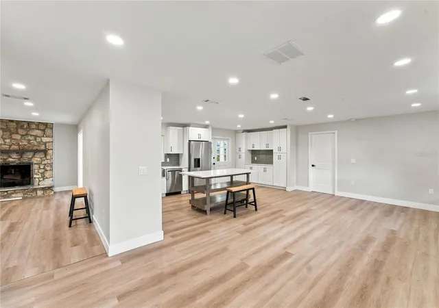 Photo 2 of Single family home for sale at 4123 Fallwood Cir, Orlando, FL 32812 | MLS# O6448090 | Listing updated on 2026-10-17
