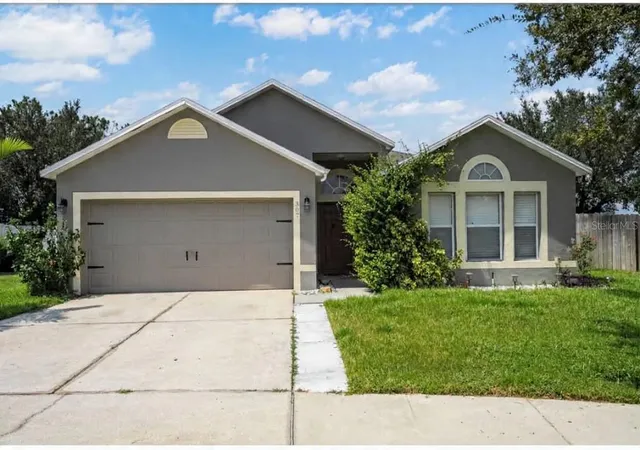 Photo 1 of Single family home for sale at 307 Cardiff Ave, Davenport, FL 33897 | MLS# O6448092 | Listing updated on 2026-10-08