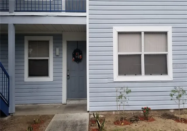 Condo for sale at 5052 Terrace Clb Ln #101, TAMPA, FL 33617 | MLS# TB8555906