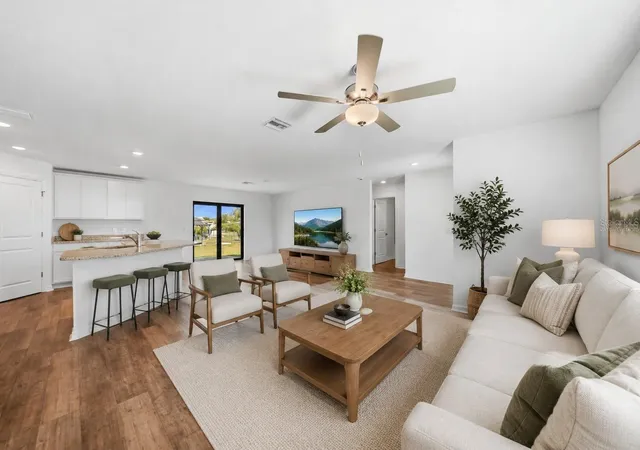 Photo 2 of Single family home for sale at 6007 Gillot Blvd, Port Charlotte, FL 33981 | MLS# D6149076 | Listing updated on 2026-10-10