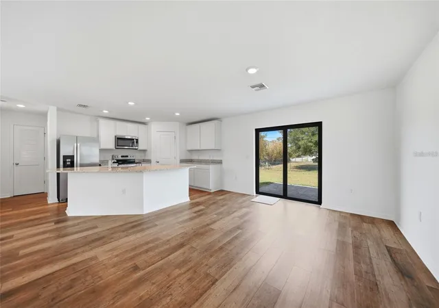 Photo 3 of Single family home for sale at 6007 Gillot Blvd, Port Charlotte, FL 33981 | MLS# D6149076 | Listing updated on 2026-10-10