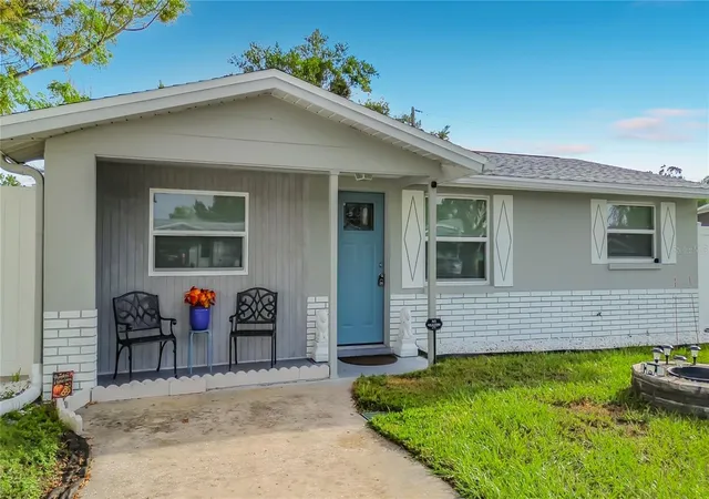 Photo 2 of Single family home for sale at 1 Taft St, Beverly Hills, FL 34465 | MLS# OM733637 | Listing updated on 2026-10-08