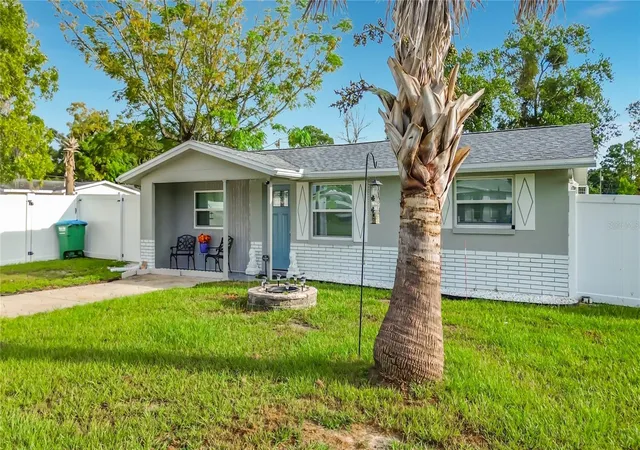 Photo 4 of Single family home for sale at 1 Taft St, Beverly Hills, FL 34465 | MLS# OM733637 | Listing updated on 2026-10-08