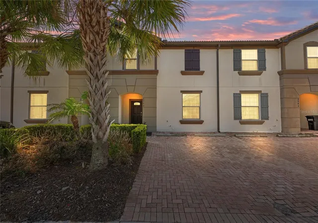 Townhouse for sale at 8882 Geneve Ct, KISSIMMEE, FL 34747 | MLS# O6448106