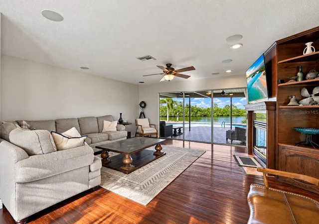 Photo 3 of Single family home for sale at 4224 Bur St, Port Charlotte, FL 33948 | MLS# TB8555919 | Listing updated on 2026-10-10