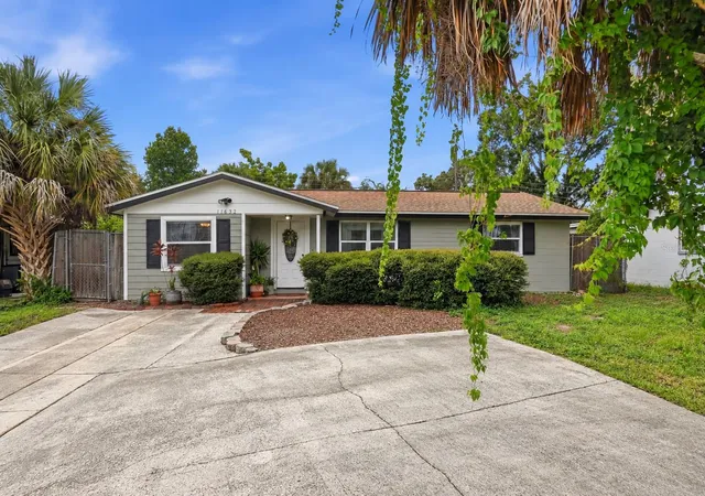 Single family home for sale at 11632 Easy St, LARGO, FL 33773 | MLS# TB8555926