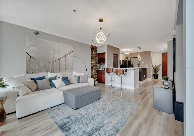 Photo 3 of Condo for sale at 151 E Washington St #5A, Orlando, FL 32801 | MLS# O6448118 | Listing updated on 2026-10-12