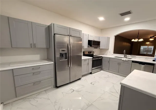 Photo 3 of Townhouse for sale at 3454 High Hampton Cir, Tampa, FL 33610 | MLS# A4708849 | Listing updated on 2026-10-12