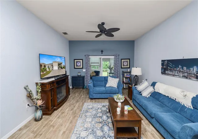 Photo 2 of Single family home for sale at 408 Motorcoach Dr S, Polk City, FL 33868 | MLS# L4965621 | Listing updated on 2026-10-10