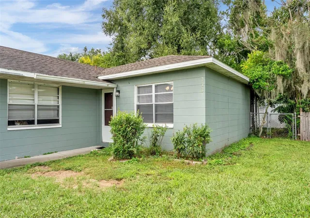Photo 2 of Multi family home for sale at 733 735 Longfellow Blvd, Lakeland, FL 33801 | MLS# TB8555943 | Listing updated on 2026-10-08