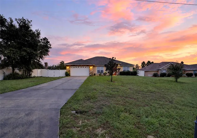 Photo 3 of Single family home for sale at 4180 SW 103rd Street Rd, Ocala, FL 34476 | MLS# OM733644 | Listing updated on 2026-10-09