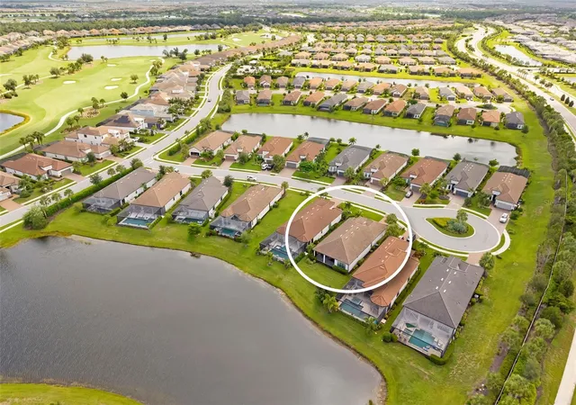 Photo 3 of Single family home for sale at 4730 Sarca Ct, Bradenton, FL 34211 | MLS# A4708857 | Listing updated on 2026-10-11