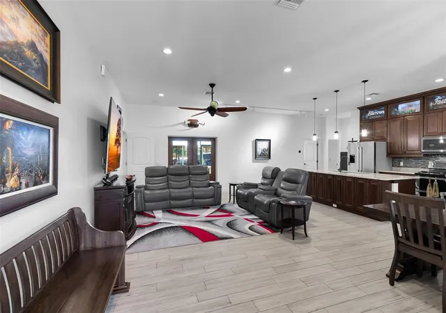 Photo 3 of Single family home for sale at 40200 Little Farm Rd, Punta Gorda, FL 33982 | MLS# OM733646 | Listing updated on 2026-10-09