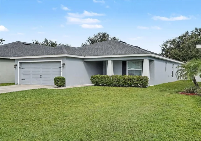 Photo 1 of Single family home for sale at 1919 Danes Ct, Lakeland, FL 33810 | MLS# O6448142 | Listing updated on 2026-10-10