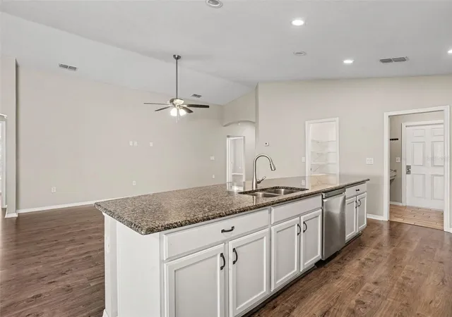 Photo 2 of Single family home for sale at 1919 Danes Ct, Lakeland, FL 33810 | MLS# O6448142 | Listing updated on 2026-10-10