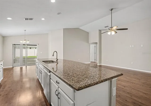 Photo 3 of Single family home for sale at 1919 Danes Ct, Lakeland, FL 33810 | MLS# O6448142 | Listing updated on 2026-10-10