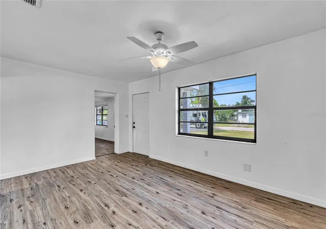 Photo 1 of Single family home for sale at 218 6th Jpv St, Winter Haven, FL 33880 | MLS# P4940098 | Listing updated on 2026-10-08