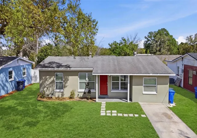 Single family home for sale at 8609 Chinaberry Dr, TAMPA, FL 33637 | MLS# TB8555959