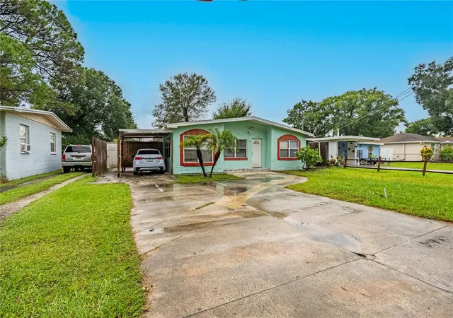 Photo 2 of Single family home for sale at 1738 W Comanche Ave, Tampa, FL 33603 | MLS# TB8555960 | Listing updated on 2026-10-09